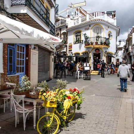 Estudio Jimena Calahonda En El Centro De Nerja Buitenkant foto